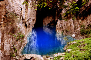 Chinhoyi Caves and their blue sapphire water popular with diving enthusiasts